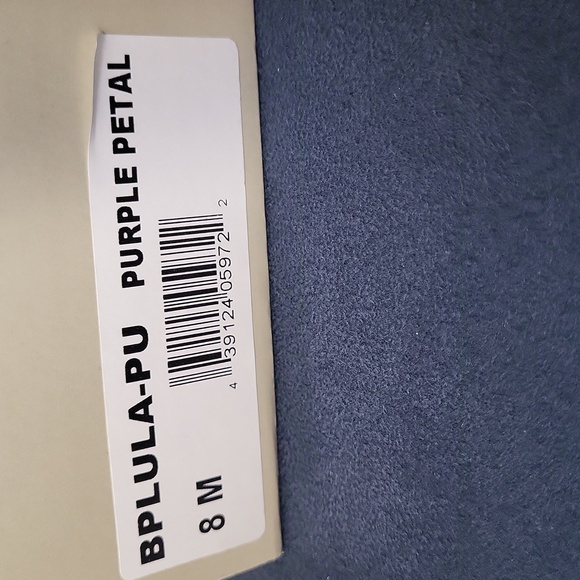 Women's shoes - Picture 2 of 4